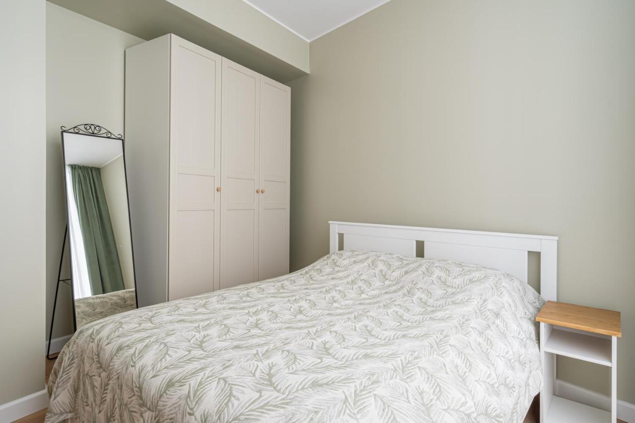 Spacious 1-Bedroom Apartment In The Heart Of Old Town Рига Экстерьер фото