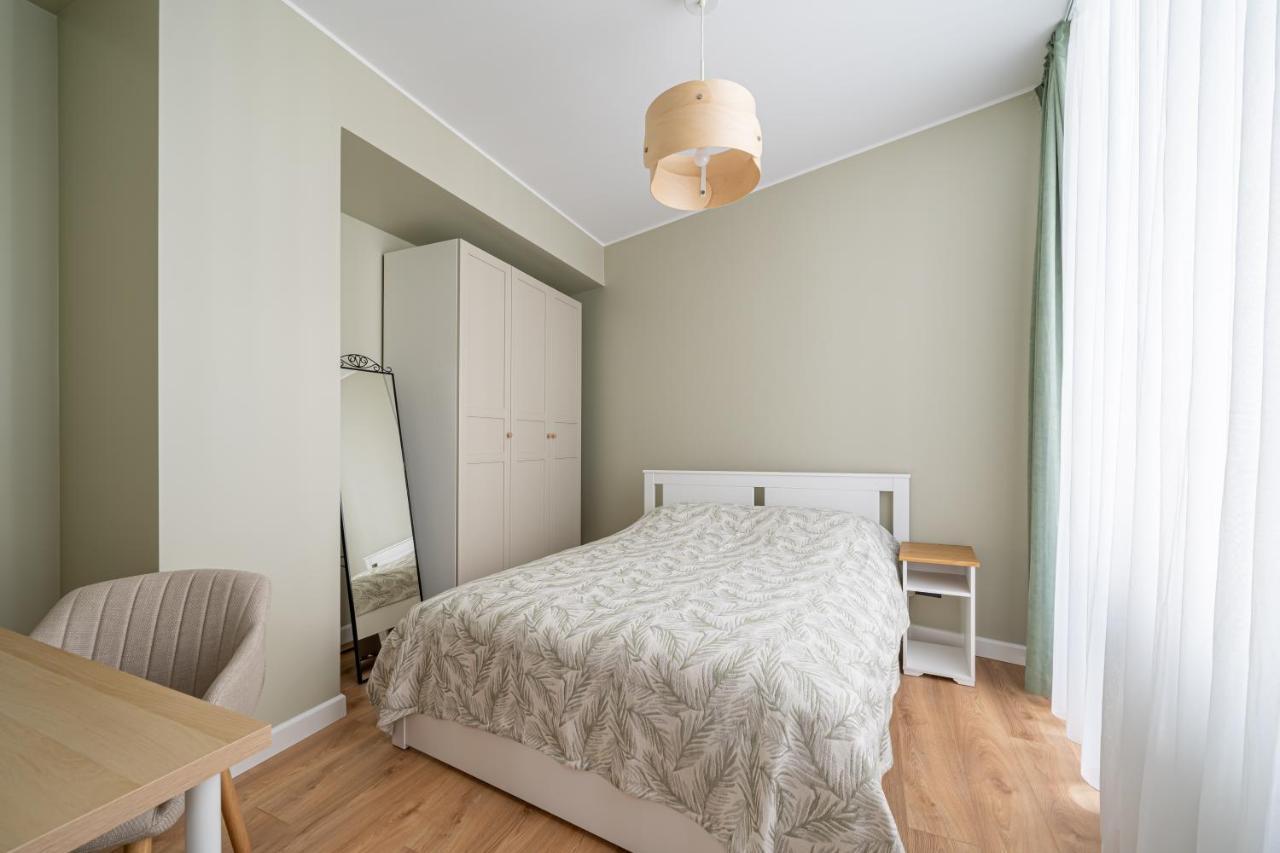 Spacious 1-Bedroom Apartment In The Heart Of Old Town Рига Экстерьер фото